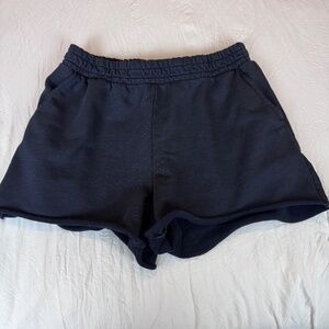 FABLETICS Sweatpant-style Black Shorts with Pockets Relaxed Fit / Size: Medium